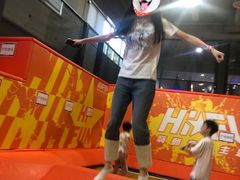 -嗨翻Hi-Fun竞技主题乐园·蹦床亲子生日轰趴(国光1937店)