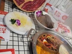-山悦里 山野·鲜火锅(罗斯福广场店)