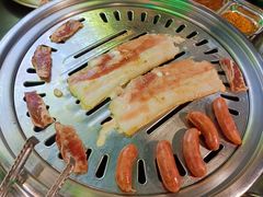 -哈哈碳都·牛肋条无限自助烤肉(宝龙店)