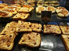 -巴黎贝甜(大宁国际商业广场店)