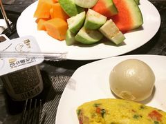-永恒朗悦酒店(广西大学地铁站大学东路万达广场店)