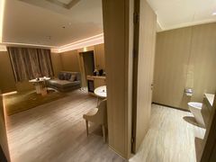 -深圳彭年万丽酒店