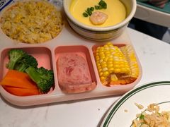 -食大利香港茶餐厅(南亚风情第一城店)