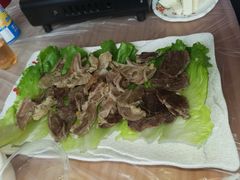 -小椒羊.羊肉粉 龙虾 羊肉串(新地旗舰店)