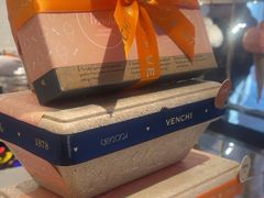 -VENCHI 闻绮(上海佛罗伦萨小镇店)