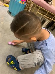 -马克叔叔儿童理发形象设计