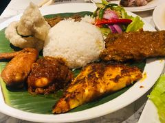 -关夫人餐厅(阳光广场店)