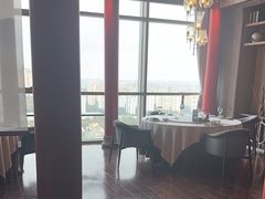 -宝燕壹号景观餐厅(龙盛国际商业广场店)