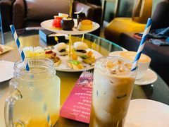 -广州中心皇冠假日酒店·汇点大堂吧