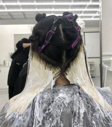 -Moyue HAIR SALON