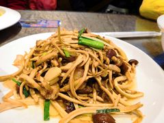 -水上人家民俗餐厅(洱海公园店)