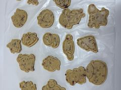 -三只小羊蛋糕DIY烘焙·拼豆·银饰(光谷店)