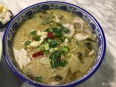 -轻捞慢起面馆(新世界百货店)