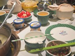 -润园四季椰子鸡火锅(卓越INTOWN店)
