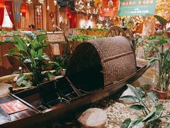 -老滇山寨•云南特色菜•地方菜•民族风情歌舞表演(金碧店)