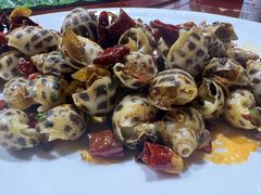 -何乡别院·中式农庄(姑婆山大道店)