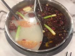 -牛魔王时尚回转餐厅