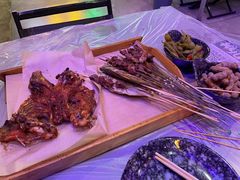 -夜火烤摊·东北烧烤酒场·老杨小黄鱼