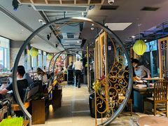 大堂-湊湊火锅·茶憩(南京东路悦荟店)