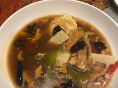 -万重锦·人文川菜馆(骡马市店)