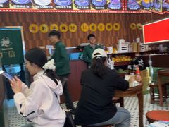 -广信牛奶甜品世家(台东店)