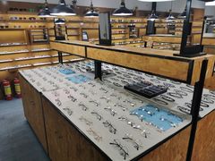 -罗伯特眼镜·蔡司官方授权(罗湖国贸店)