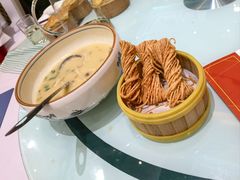 -鹊华居·地道鲁菜·海鲜·融合味(大明湖店)