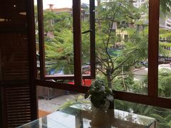 -霸王茶姬(南强街店)