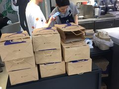 -瑞幸咖啡(国贸商场店)