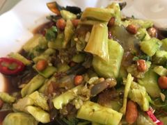 -鸿运美食府