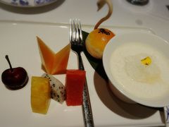 -Yan Ting 宴庭中餐厅(上海静安瑞吉酒店)