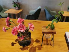 餐具摆设-ZING COFFEE 镜咖啡