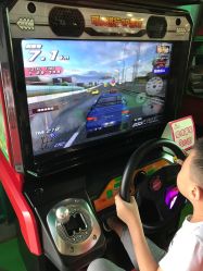 -维佳童话镇演出现场(徐东店)