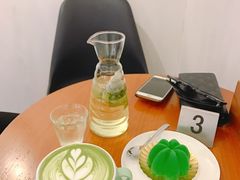 抹茶拿铁-边渡咖啡烘焙店(昙华林店)