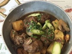 -Tapa Tapa