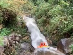 -龙潭峡谷漂流
