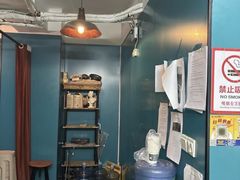-荒岛实景沉浸密室(江汉路1店)