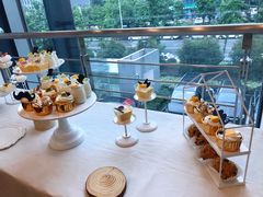 -杭州中升之星奔驰4S店(滨江店)