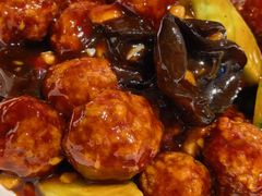 焦溜丸子-河沿肉饼Beijing Pie(东华门店)