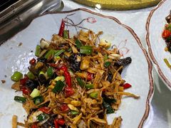 农家一碗香-佬湘楼(越秀城市广场店)