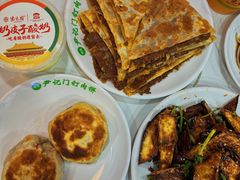 -尹记门钉肉饼(丰台站店)