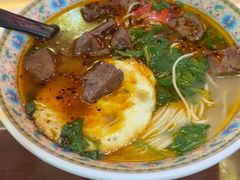 -金杨拉面王小吃面馆·牛三宝面·红烧牛肉粉