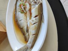 -七的湖·晚芳亭·阳澄湖农家菜·大闸蟹(莲花岛店)