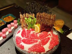 -湊湊火锅·茶憩(打浦桥日月光店)