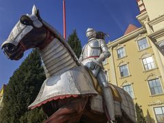 -泉城欧乐堡戏水湾艺术养生温泉