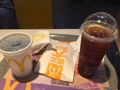 -麦当劳(新世纪环球中心店)