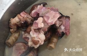 Bamboo Shoots Stewed with Preserved Pork Trotter