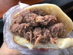 -老西关黄老太牛肉烧饼