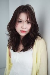 -虫二·专注健康烫染沙龙