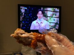 -BHC炸鸡(明洞总店)